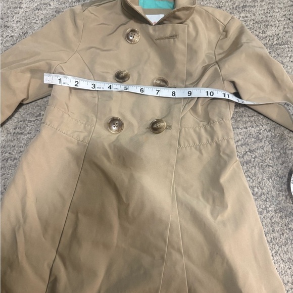 Art Class Kids Tan Double-Breasted Trench Coat. XS 4-5 - Picture 2 of 4